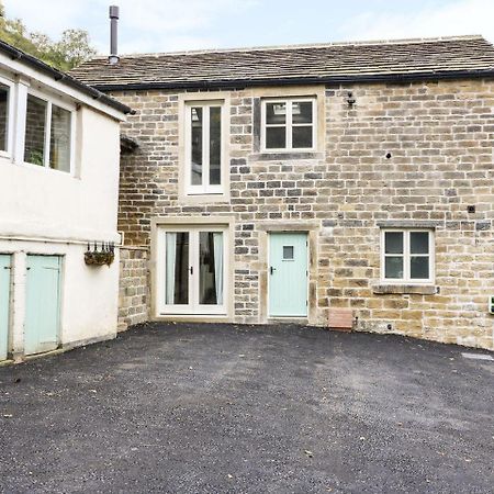 Morgan'S Barn Villa Huddersfield Exterior foto